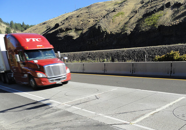 Intercomp WIM Sensors are Pre-screening in Colombia for Vehicle Enforcement