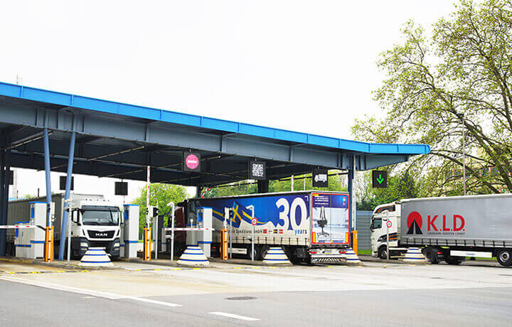 Smart Weighing Systems for Logistics Processes at thyssenkrupp Steel