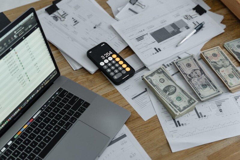 Best Tips for Managing Paperwork as an Owner-Operator